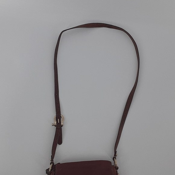 Liz Claiborne Authentic Leather Purse - Picture 4 of 15